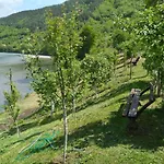 Prenociste Na Drini