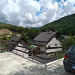 Prenociste Na Drini *