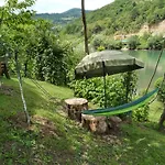 Panzió Prenociste Na Drini *