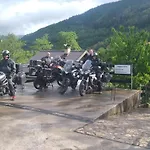 Prenociste Na Drini Panzió Foča