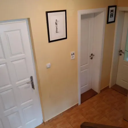 Prenociste Na Drini krevet i doručak *