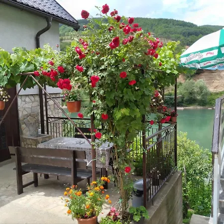 Prenociste Na Drini Bed & Breakfast