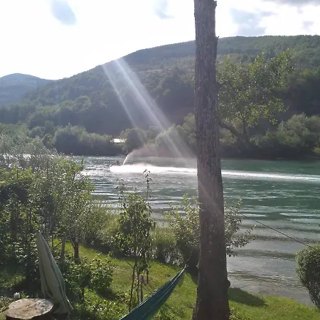 Prenociste Na Drini Bed & Breakfast