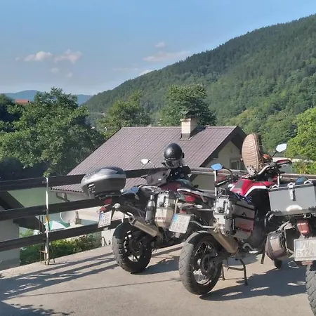 Prenociste Na Drini *