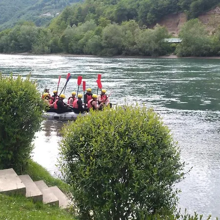 Prenociste Na Drini Oda ve Kahvaltı *