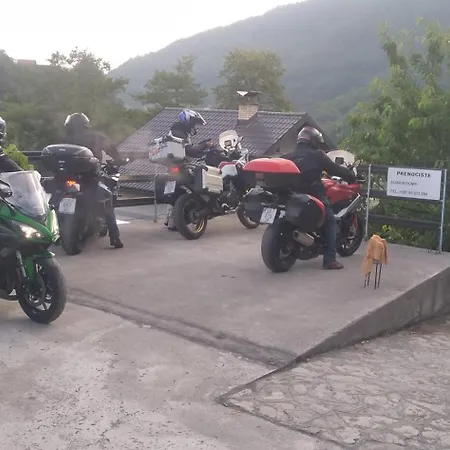 krevet i doručak Prenociste Na Drini *